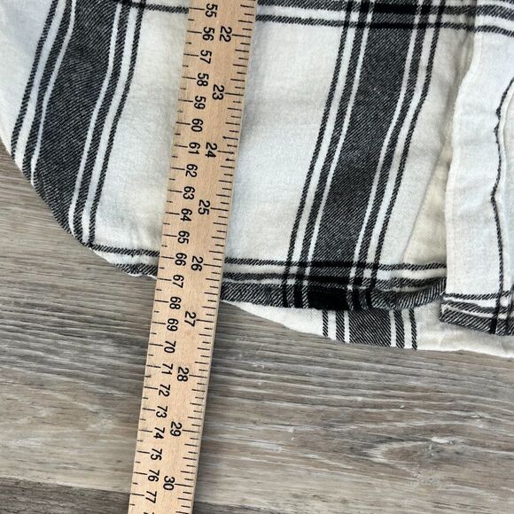 FRENCH CONNECTION Men's Big Checks Flannel Button-Up Shirt Sz Medium - Picture 9 of 12